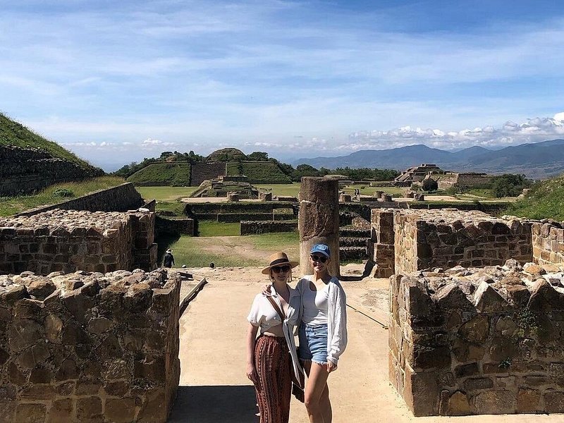 Oaxaca Conmigo Private Tours